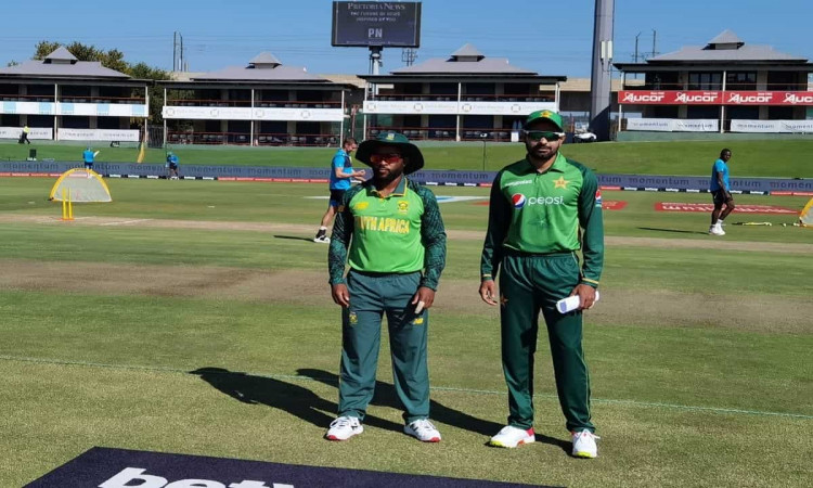 1st ODI: Pakistan Opt To Bowl Against South Africa 