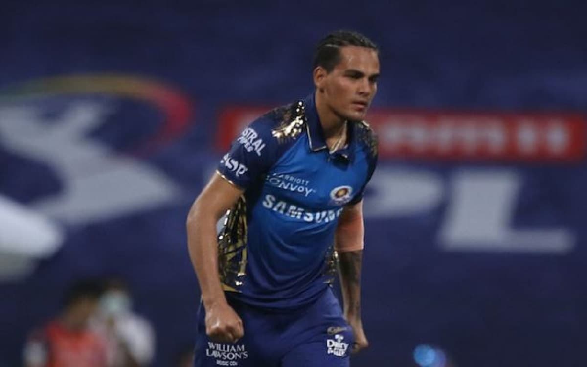 Rahul Chahar opened the secret that Rohit Sharma captained by Mumbai snatch match with Kolkata रोहित शर्मा की कप्तानी के बल पर मुंबई ने छीना कोलकाता से मैच, राहुल चाहर ने खोला शानदार प्रदर्शन के पीछे का राज
