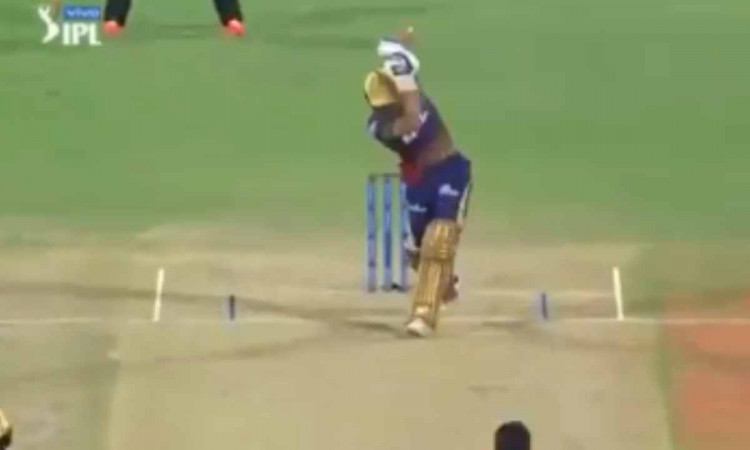 Cricket Image for VIDEO : नटराजन की गेंद पर शुभमन ने लगाया 'नो लुक सिक्स', छक्का देखकर कप्तान वॉर्नर