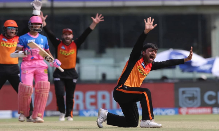 IPL 2021 - Top 5 most economical bowler in IPL 2021 till match 29th