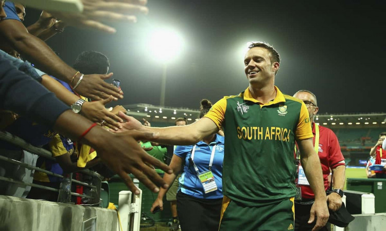 ‘Play for India’ – Twitter goes berserk after AB de Villiers confirms retirement