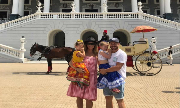 David Warner's Wife, Kids 'Grateful' To See Him Back Home