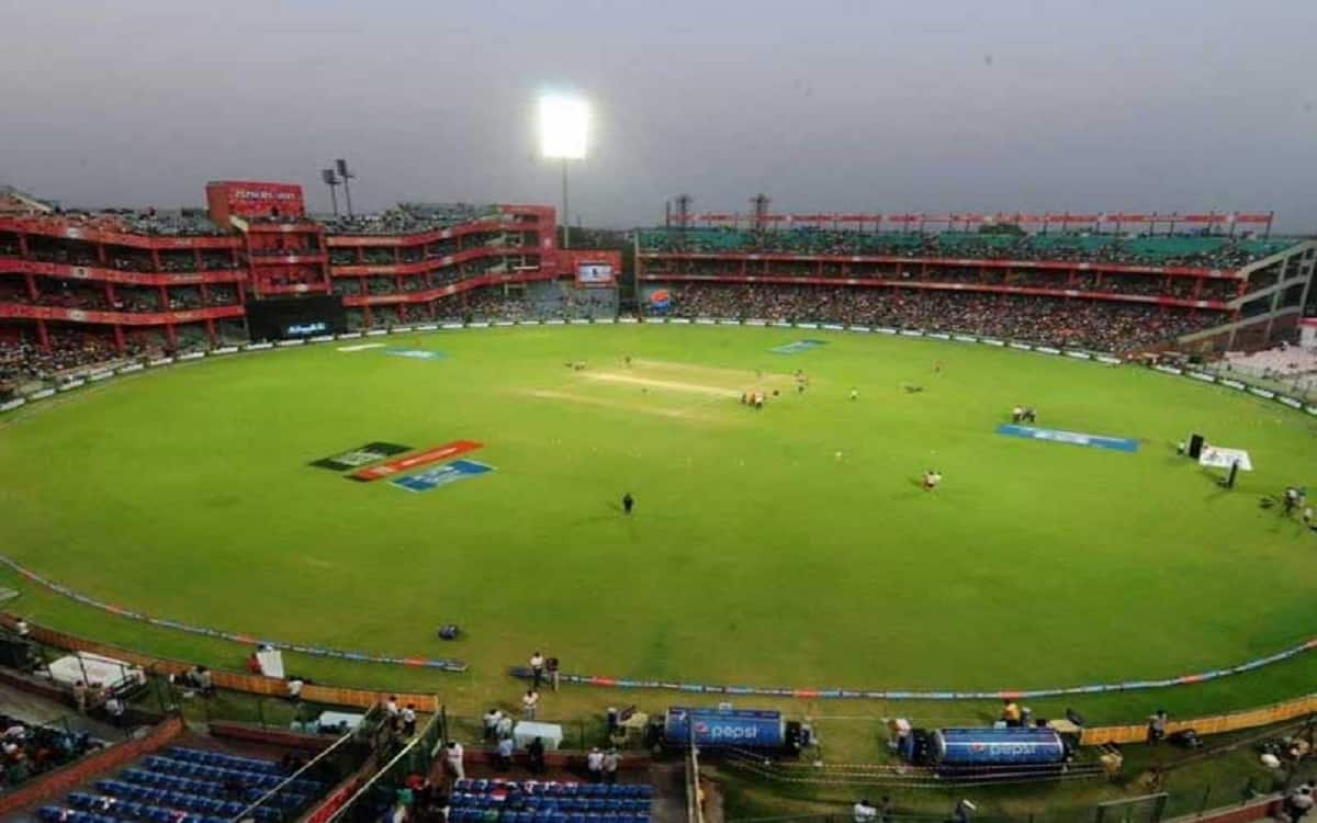 Cricket Image for 40 Housekeeping Staff Allowed For IPL 2021 Ties, DDCA Let In 42