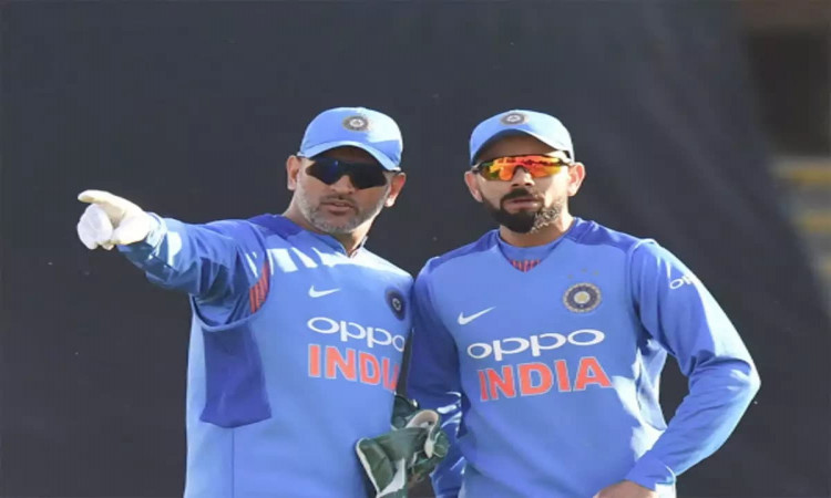 Cricket Image for Virat Kohli Describes His Bond With MS Dhoni In Two Words 