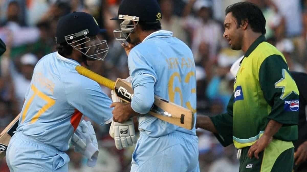 Cricket Image for When Shoaib Akhtar Threatened Robin Uthappa With A 'Deadly Beamer' 