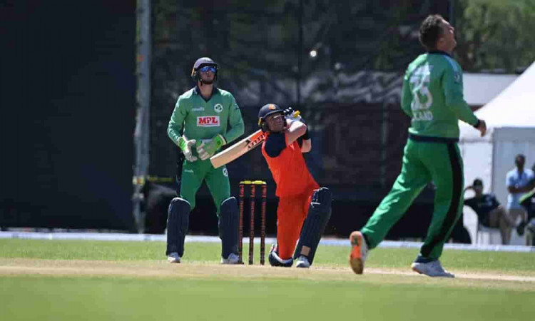 Netherlands fight back to post 195 in the first ODI against Ireland