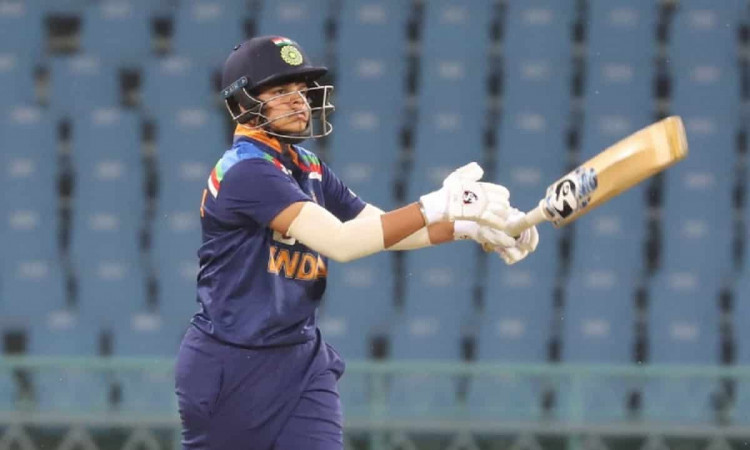 Cricket Image for ICC T20I Ranking: शेफाली वर्मा नंबर 1 बल्लेबाज की कुर्सी पर कायम, स्मृति मंधाना इस