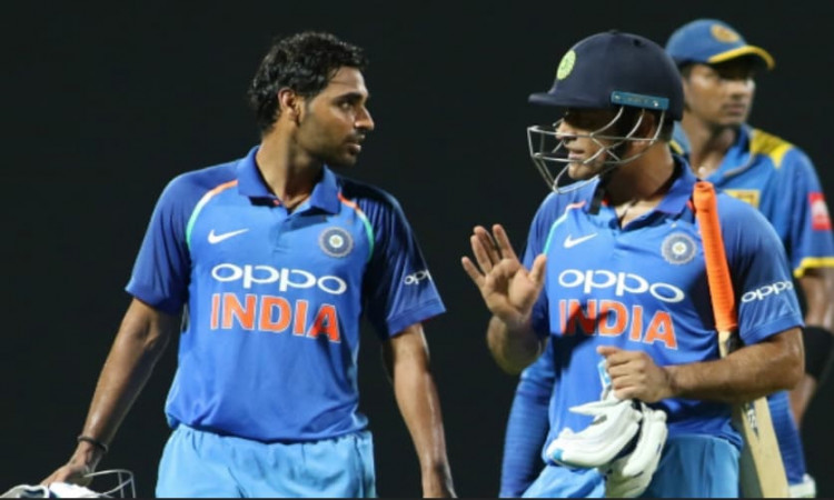 Dhoni is always there to guide youngsters: Bhuvneshwar Kumar