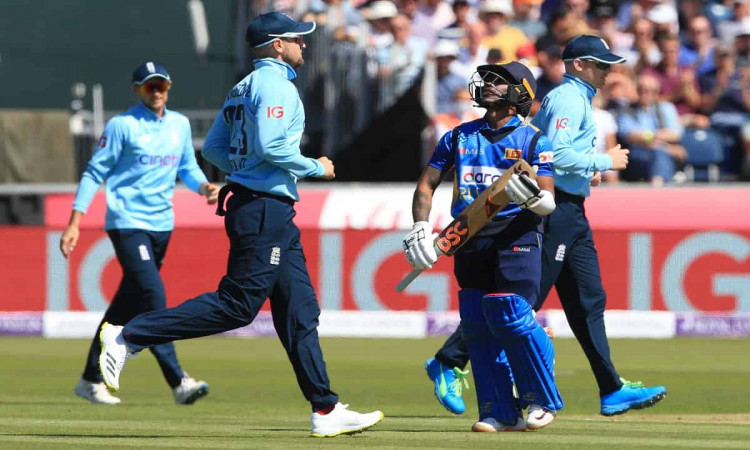 Cricket Image for ENG vs SL: वोक्स और विली की गेंदबाजी के आगे श्रीलंका ढे़र, इंग्लैंड को जीत के लिए 