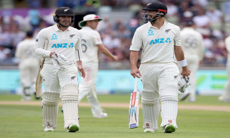 Cricket Image for इंग्लैंड के खिलाफ दूसरे टेस्ट मैच में न्यूजीलैंड की पकड़ मजबूत, 23 रनों की बढ़त के
