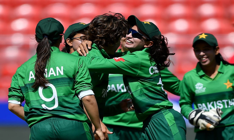 Cricket Image for PCB Increases Central Contract List For Pakistan Women From 9 To 12