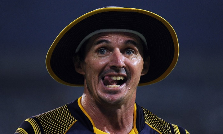 Brad Hogg picks India XI for T20 World Cup
