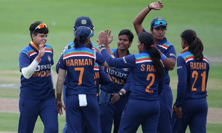  India women fined for slow over rate in 2nd T20I