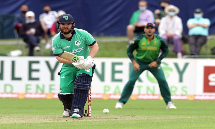 Ireland becomes first team where the no.1 and no.11 batsmen have hit six in T20I