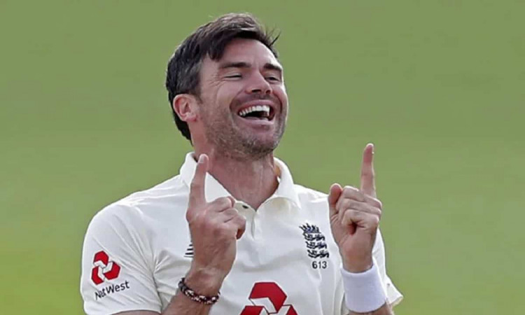 King of Swing James Anderson Takes 1000 Wickets in FC