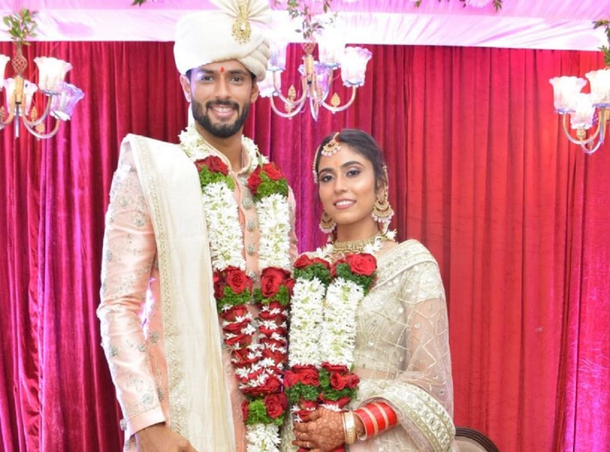 Indian team all rounder Shivam Dubey Shivam Dubey gets married to her childhood friend Anjum Khan