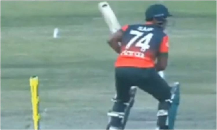 Cricket Image for VIDEO : क्या 'भूत' ने रोका बांग्लादेश-ज़िम्बाब्वे का मैच, जानिए वायरल वीडियो की सच