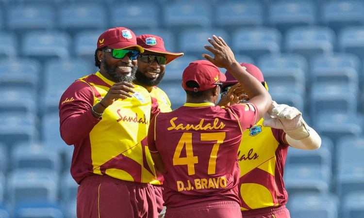 Cricket Image for Bravo, Pollard Help West Indies Level T20I Series Against South Africa 