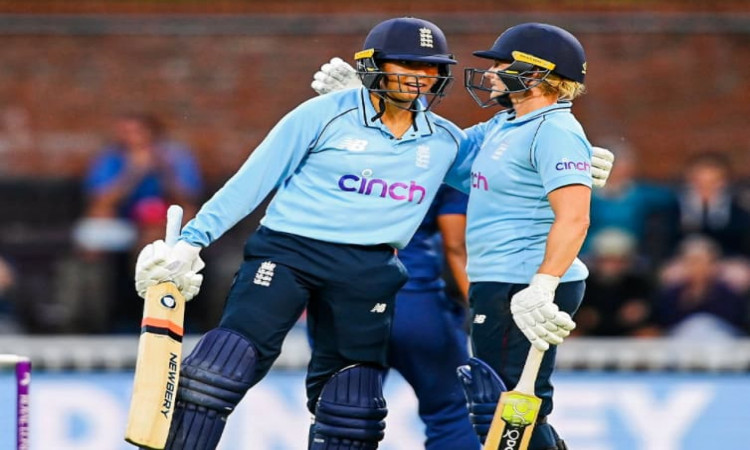 England's five-wicket win over India in the second ODI in Taunton - Highlights 