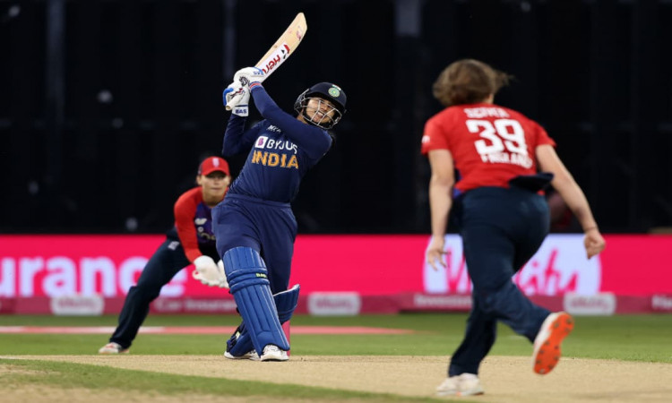 ENGW vs INDW, 3rd T20I:  India Women have won the toss and have opted to bat