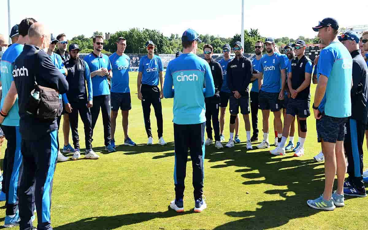 seven members of England cricket team are Corona positive before one day series against pakistan पाकिस्तान के खिलाफ मैच से पहले इंग्लैंड के सात सदस्य कोरोना पॉजिटिव, शेड्यूल में नहीं होगा कोई बदलाव