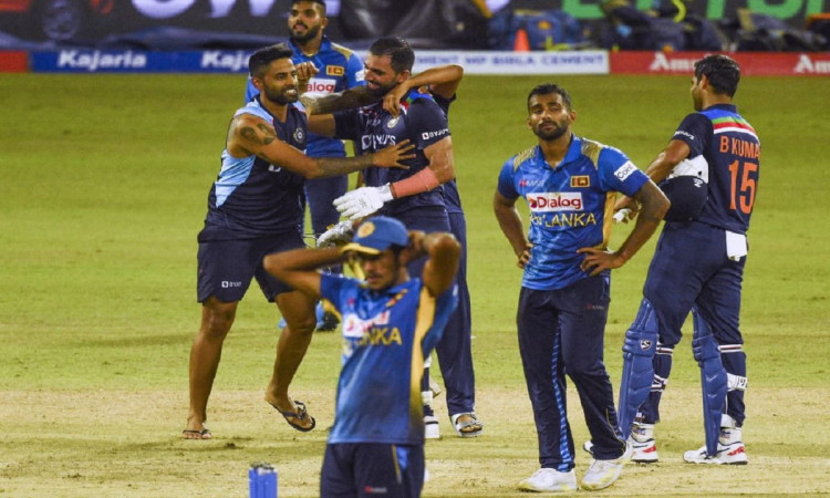 Cricket Image for Sri Lanka Penalised One Point In World Cup Super League For Slow Over-Rate 