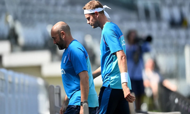Stuart Broad ruled out of India series with calf injury