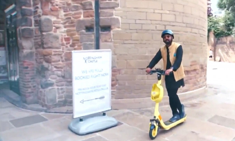 Watch Video Dinesh Karthik goes for a ride around Nottingham