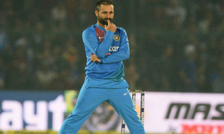 Cricket Image for Parvez Rasool Controversy Indian Bowling Allrounder Asked To Hang Himself