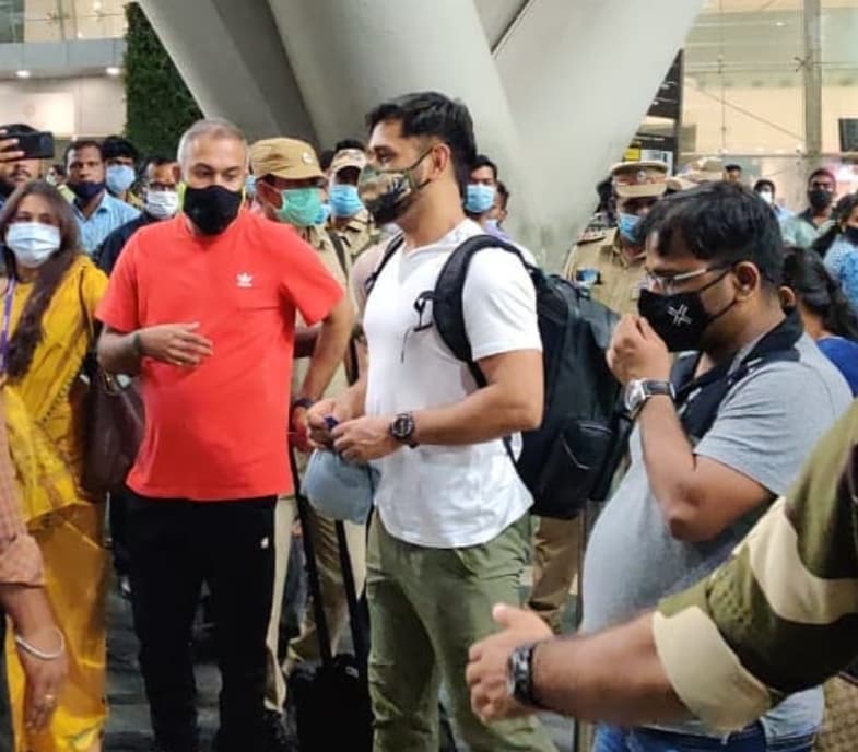 CSK Captain Dhoni has arrived in Chennai for the 2nd Phase of IPL 2021 CSK Captain Dhoni has arrived in Chennai for the 2nd Phase of IPL 2021