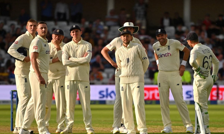 Cricket Image for भारत से करारी हार के बाद इंग्लैंड टीम पर भड़के कई पूर्व क्रिकेटर, कहा-शर्म आती है