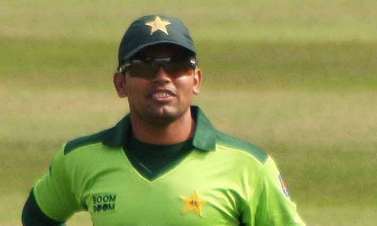 Mohammad Hafeez might announce retirement before T20 World Cup: Kamran Akmal