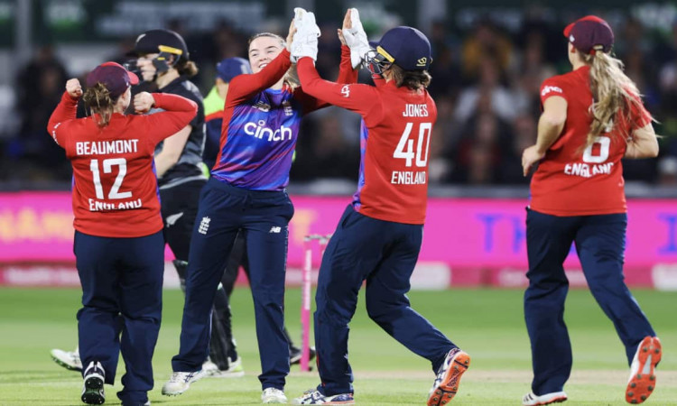 ENGW vs NZW: Beaumont 97 gives England early series lead