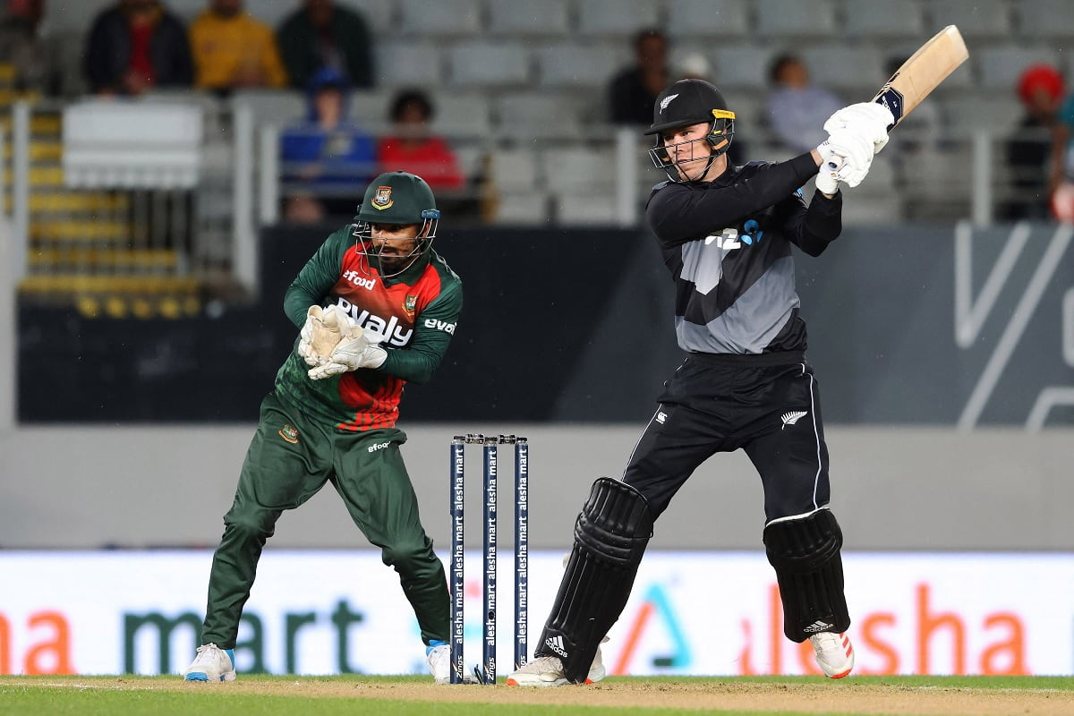 Cricket Image for Finn Allen Rejoins New Zealand Contingent After Testing Negative 