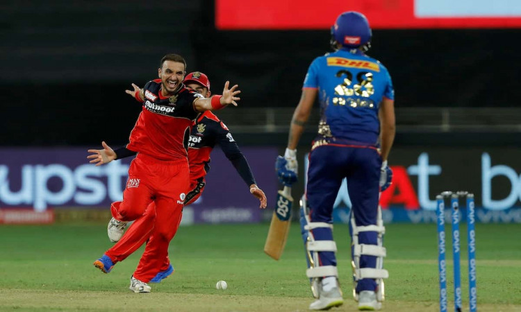 Cricket Image for IPL 2021: ਮੁੰਬਈ ਇੰਡੀਅਨਜ਼ ਲਈ ਡਰਾਉਣਾ ਸੁਪਨਾ ਸਾਬਤ ਹੋਈ ਹਰਸ਼ਲ ਪਟੇਲ ਦੀ ਹੈਟ੍ਰਿਕ, RCB ਨੇ 54