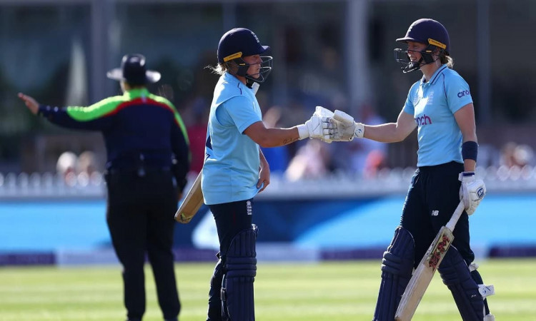 Heather Knight Stars In The 1st ODI as England Women Beat New Zealand By 30 Runs