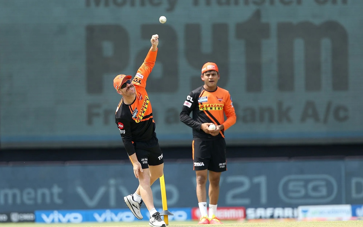 Warner Was Watching And Supporting The Team From Hotel, Says SRH's Trevor  Bayliss On Cricketnmore