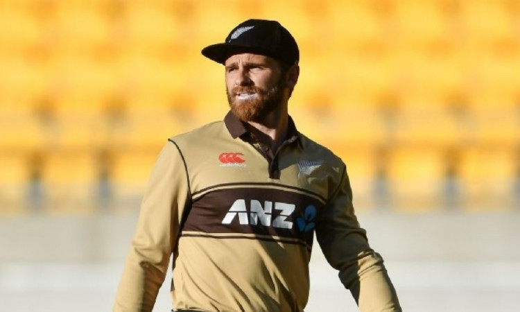 Kane Williamson has hamstring twinge, but coach says he'll be fine for Pakistan clash