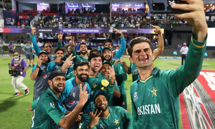  T20 World Cup 2021 Pakistan beat New Zealand by 5 wickets