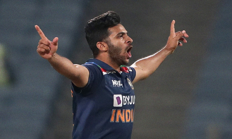 Shardul Thakur replaces Axar Patel in Team India's squad for ICC T20 World Cup 2021