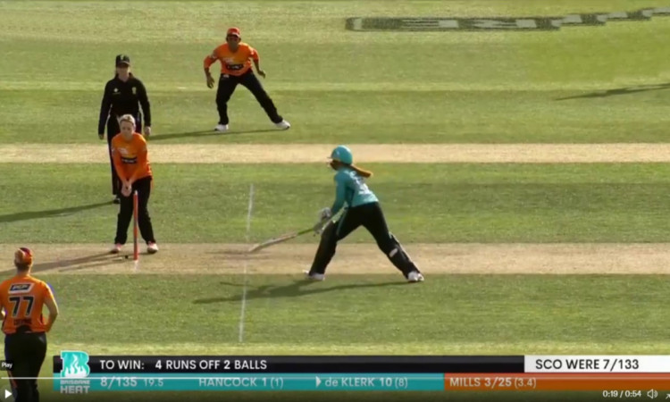 Cricket Image for Womens Big Bash League Super Over After Lazy Display From Batter And Bowler Watch 