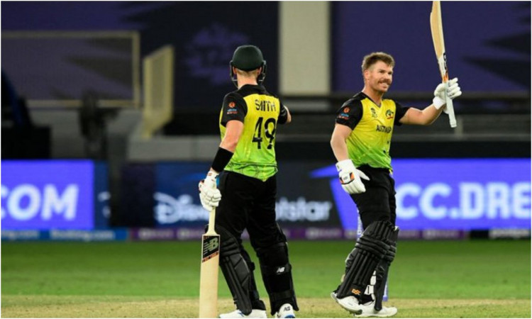 Cricket Image for VIDEO : श्रीलंका के खिलाफ चला पॉकेट डायनामाइट, 42 गेंदों में 67 रन ठोककर वॉर्नर की