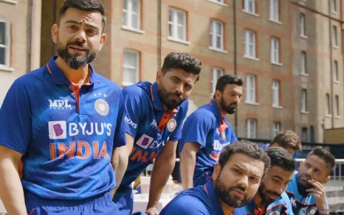 India's new jersey launched for T20 World Cup while captain virat Kohli reacted to the design India's new jersey launched for T20 World Cup while captain virat Kohli reacted to the design