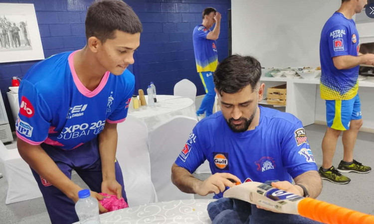 IPL 2021: Jaiswal happy after getting Dhoni's signature on his bat