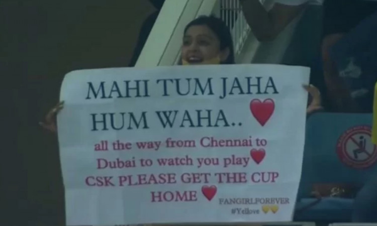 Cricket Image for Ms Dhoni Fan Travelled From Chennai To Dubai During Ipl 2021 Final