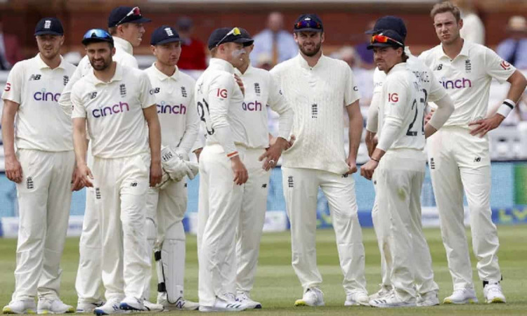Cricket Image for एशेज सीरीज पर सस्पेंस लगातार जारी, परिस्थितियों को परखने के बाद फैसला लेगा ECB