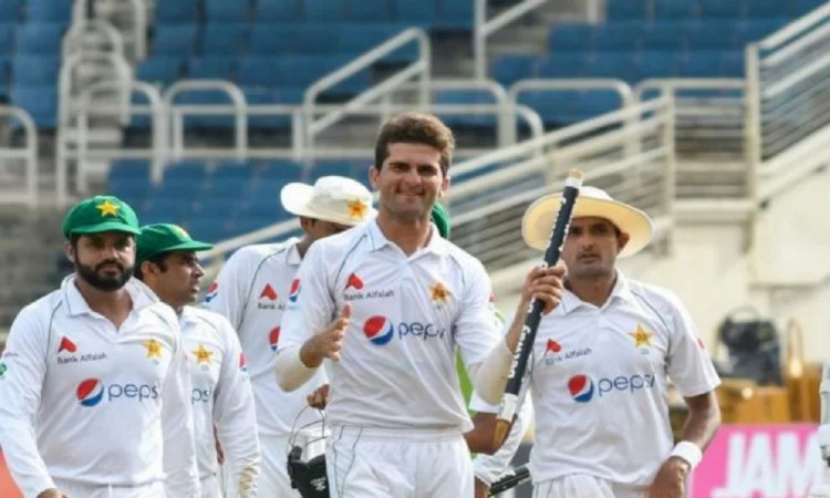 PAK vs BAN: पाकिस्तान ने पहले टेस्ट के लिए टीम का ऐलान, इमाम-उल-हक को मिला मौका 
