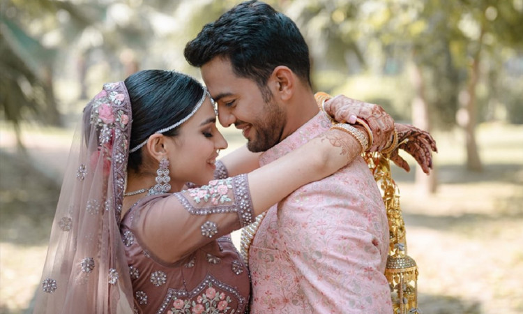 Former Indian Cricketer Unmukt Chand ties the knot with Simran Khosla