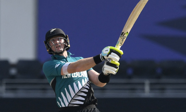  Martin Guptill's fireworks power New Zealand to a formidable total of 172