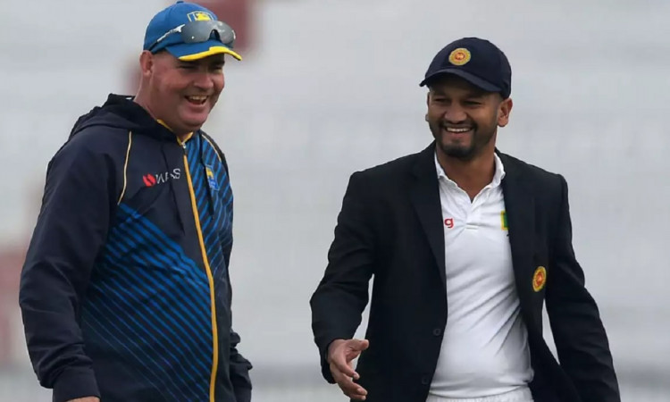  Sri Lanka cricketers write emotional messages for outgoing coach Mickey Arthur